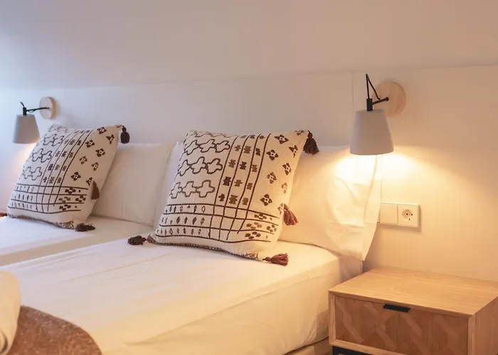 Bravissimo Afra, 2-bedroom Girona