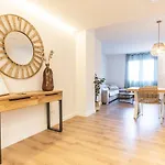 Bravissimo Afra, 2-bedroom Daire Girona